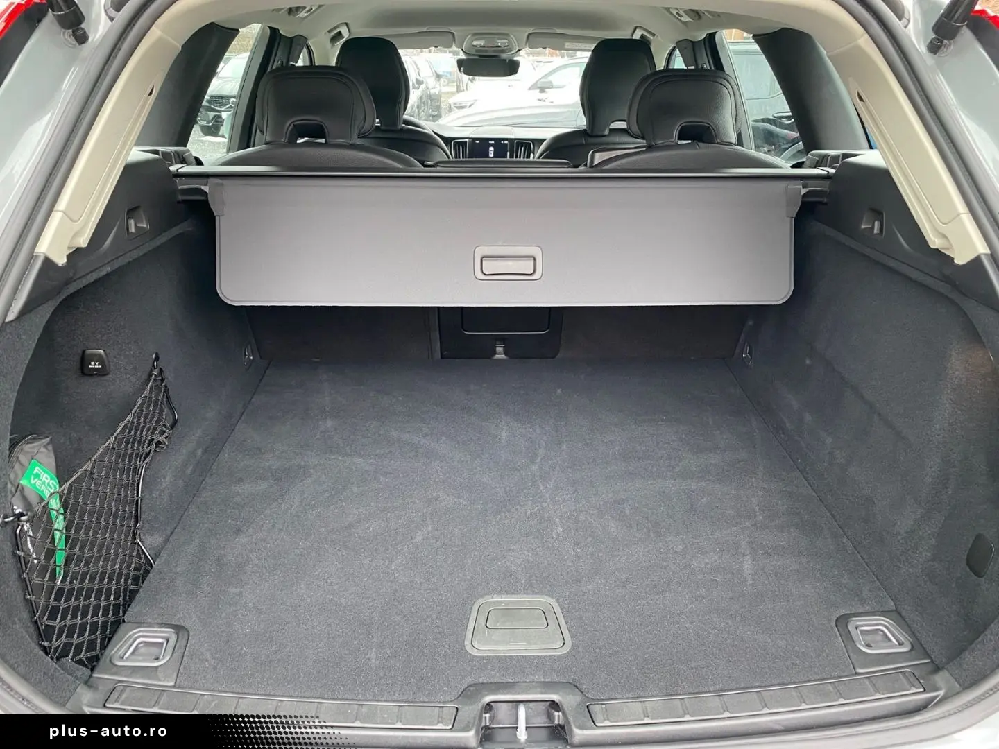 VOLVO XC60 B5 Core MHEV AWD HarmanKardon Memory Sitze