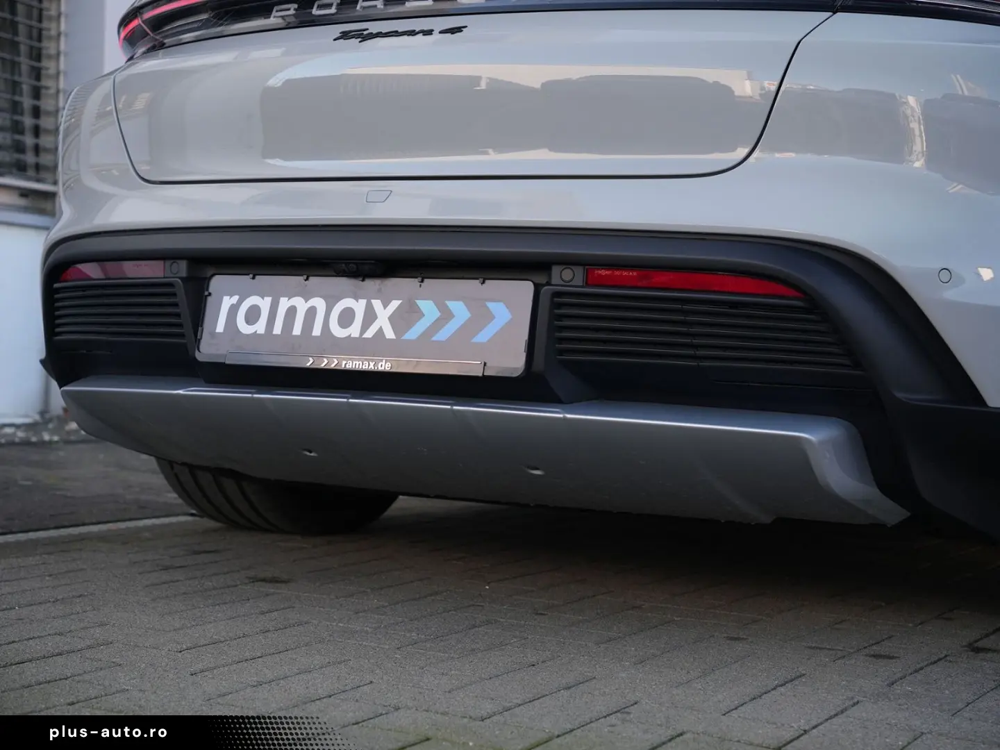 PORSCHE Taycan 4 CrossTurismo LEDER KREIDE-ACC-PANO