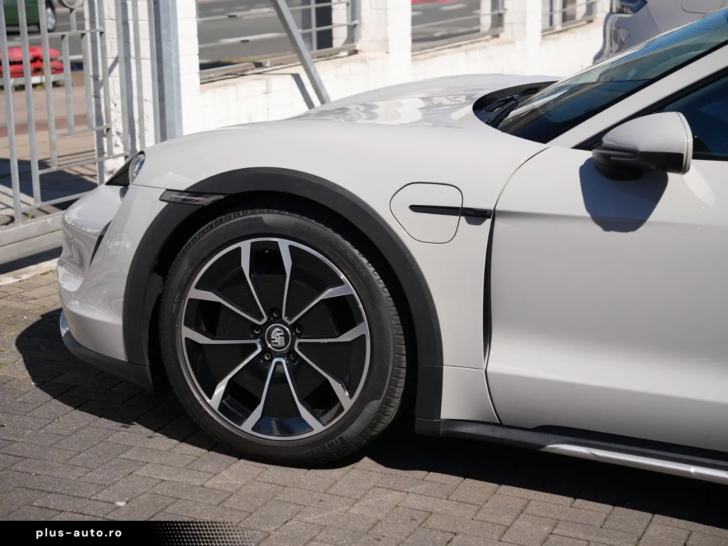 PORSCHE Taycan 4 CrossTurismo LEDER KREIDE-ACC-PANO