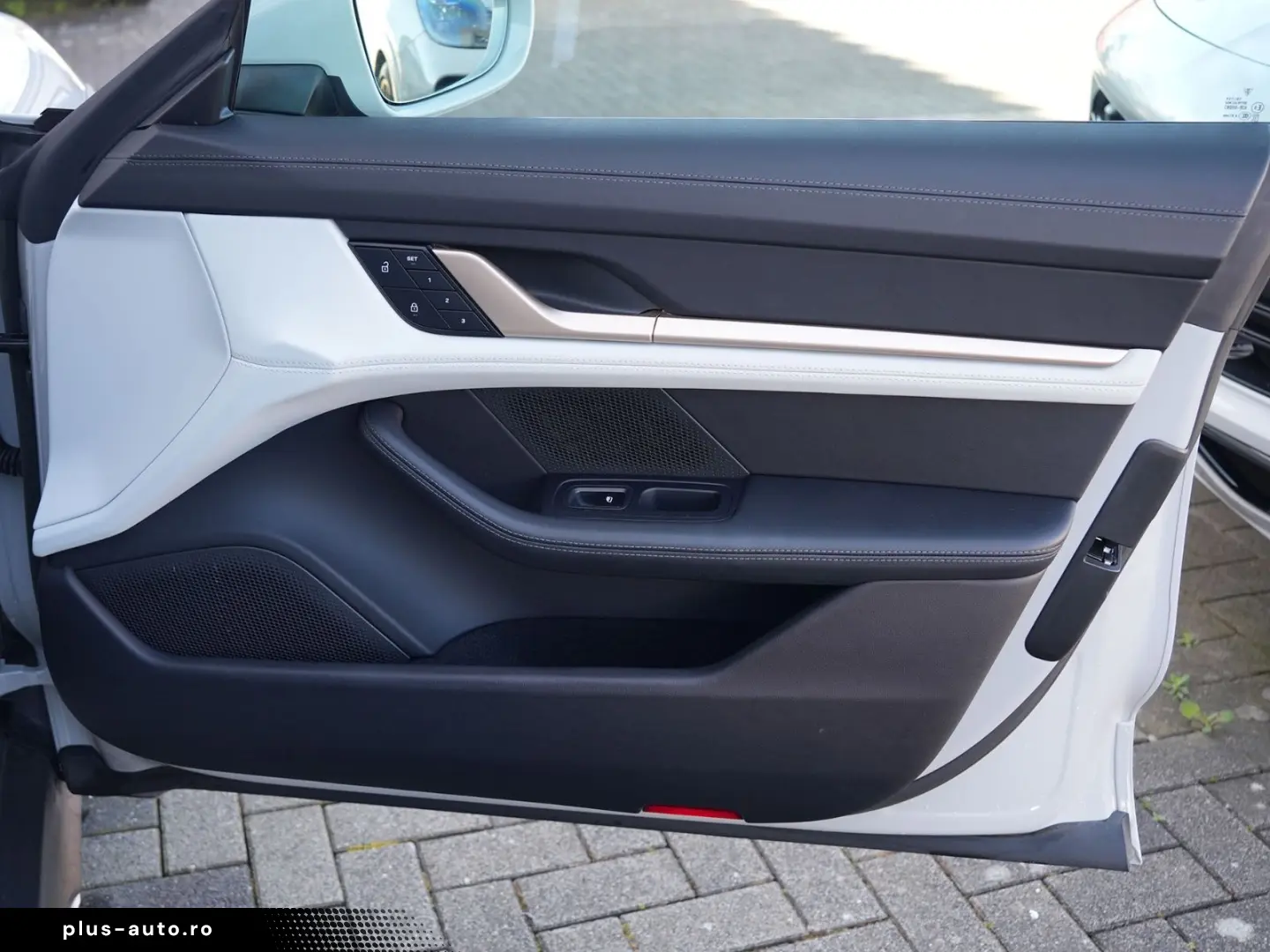 PORSCHE Taycan 4 CrossTurismo LEDER KREIDE-ACC-PANO