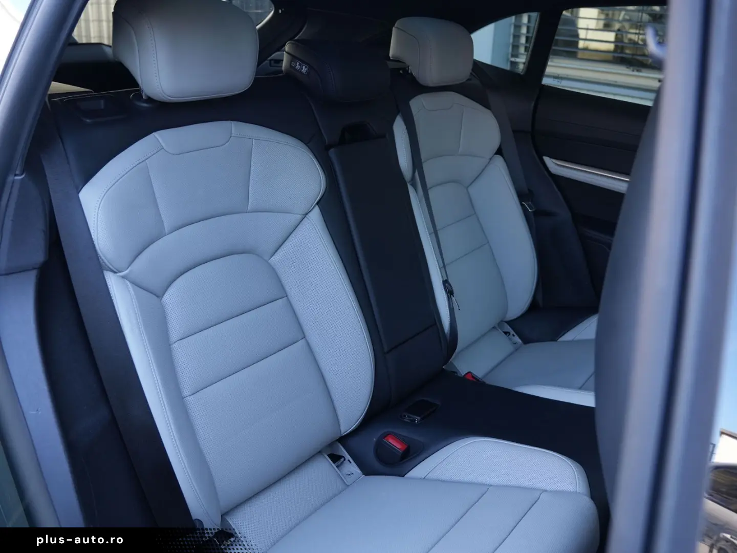 PORSCHE Taycan 4 CrossTurismo LEDER KREIDE-ACC-PANO
