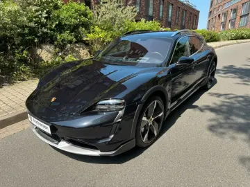 PORSCHE Taycan Cross Turismo Turbo PANO BOSE HUD 21  ACC