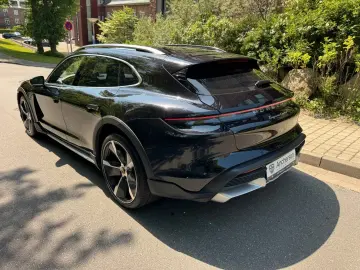 PORSCHE Taycan Cross Turismo Turbo PANO BOSE HUD 21  ACC