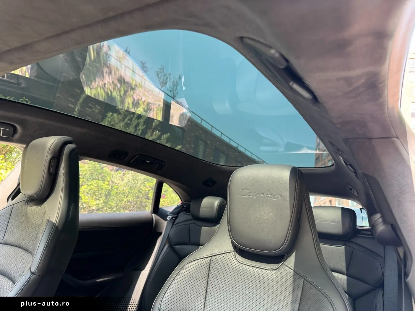 PORSCHE Taycan Cross Turismo Turbo PANO BOSE HUD 21  ACC