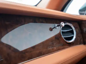 BENTLEY Bentayga V8 First Edition