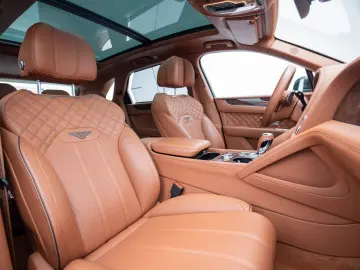 BENTLEY Bentayga V8 First Edition