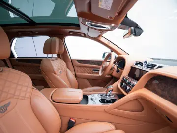 BENTLEY Bentayga V8 First Edition