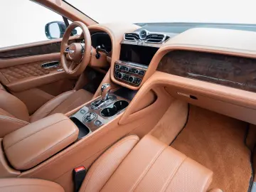 BENTLEY Bentayga V8 First Edition
