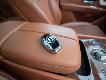 BENTLEY Bentayga V8 First Edition