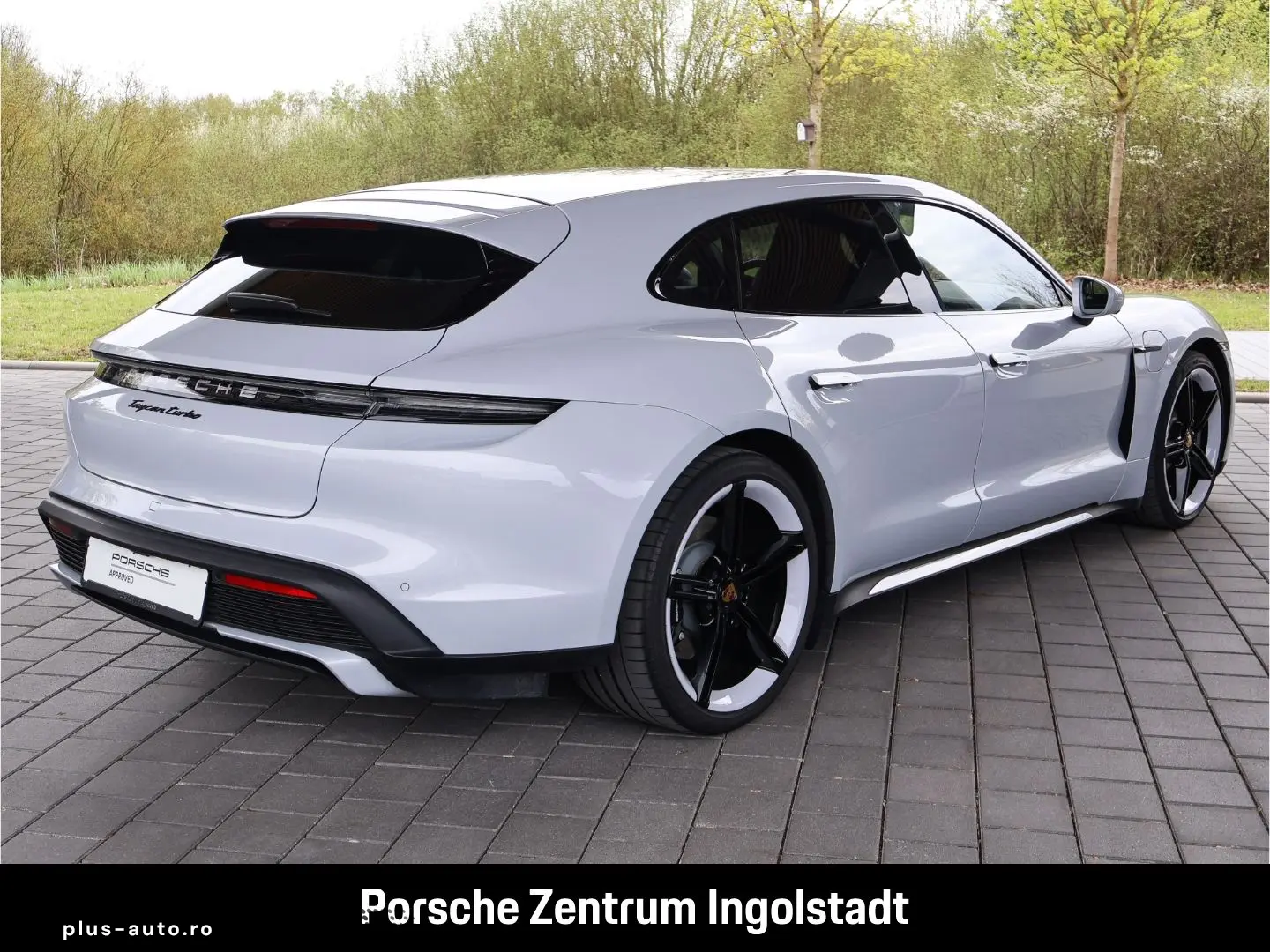 PORSCHE Taycan Turbo Sport Turismo SpoartChrono 4 1 Sitz