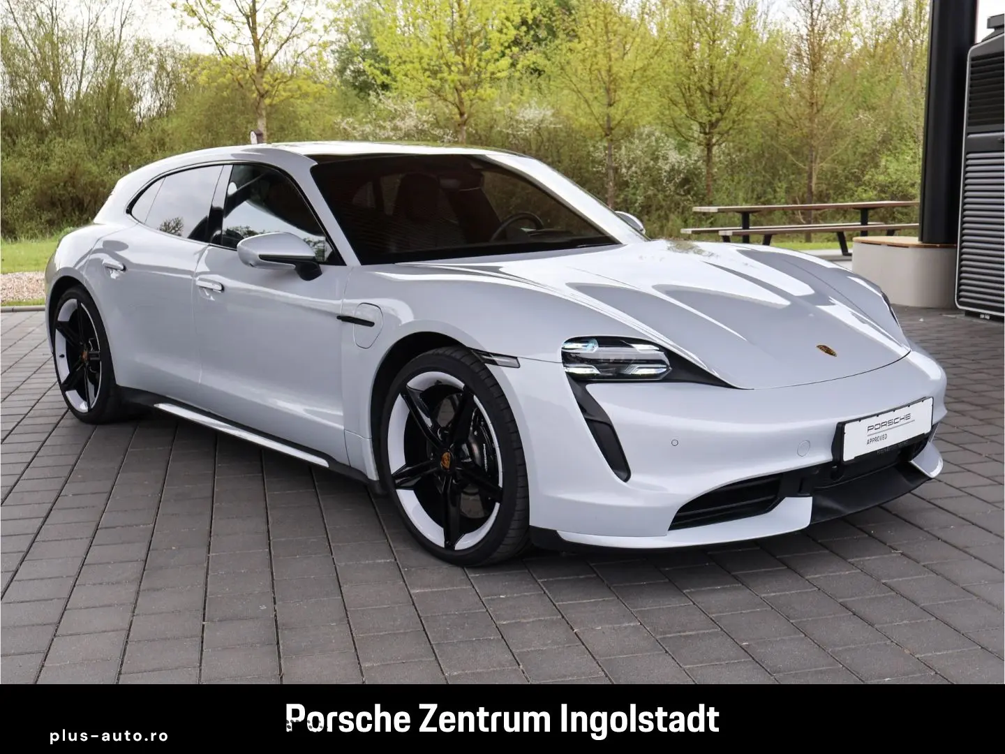 PORSCHE Taycan Turbo Sport Turismo SpoartChrono 4 1 Sitz