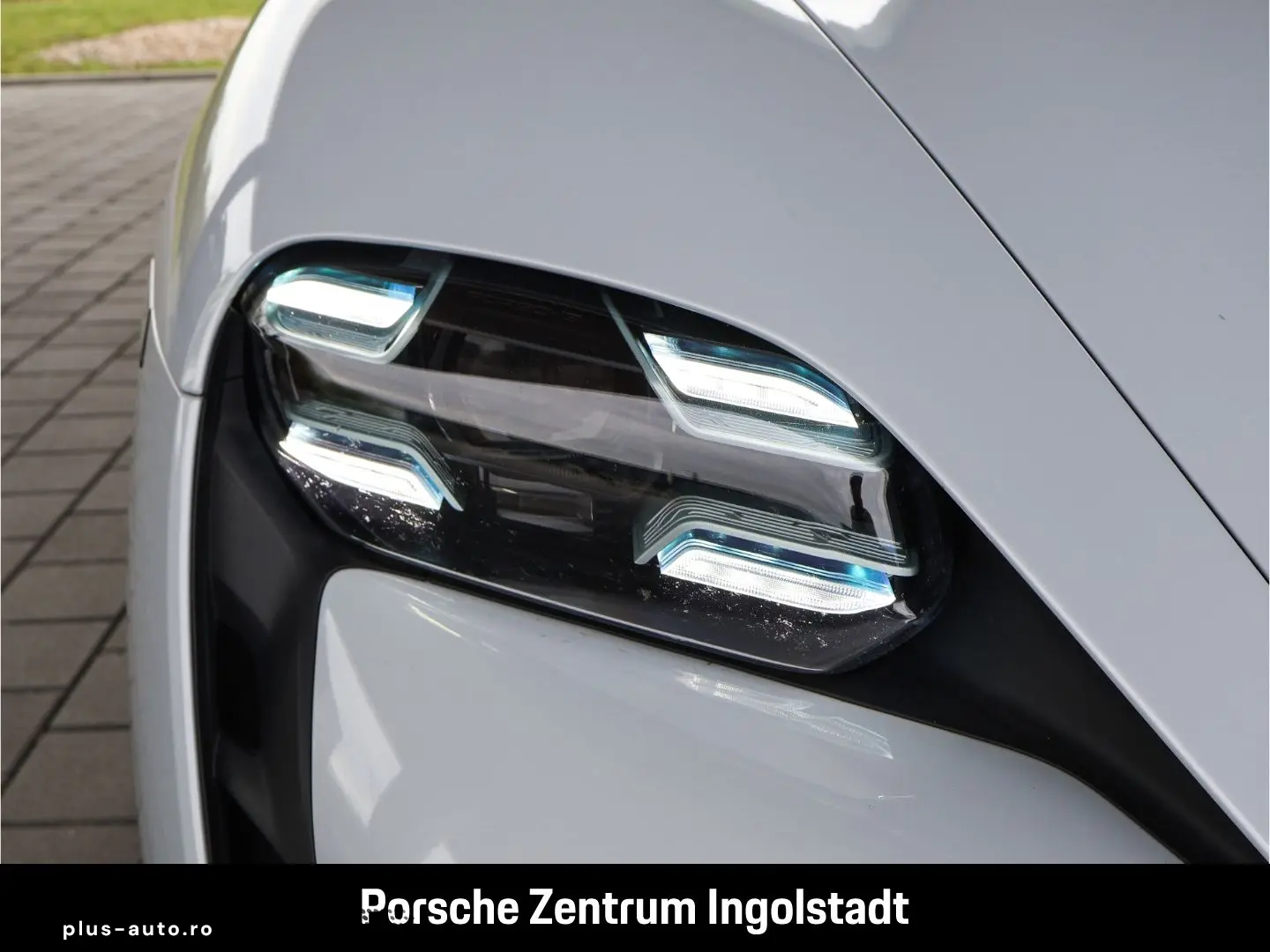 PORSCHE Taycan Turbo Sport Turismo SpoartChrono 4 1 Sitz