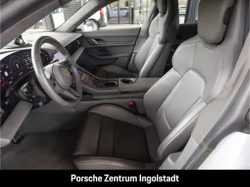 PORSCHE Taycan Turbo Sport Turismo SpoartChrono 4 1 Sitz