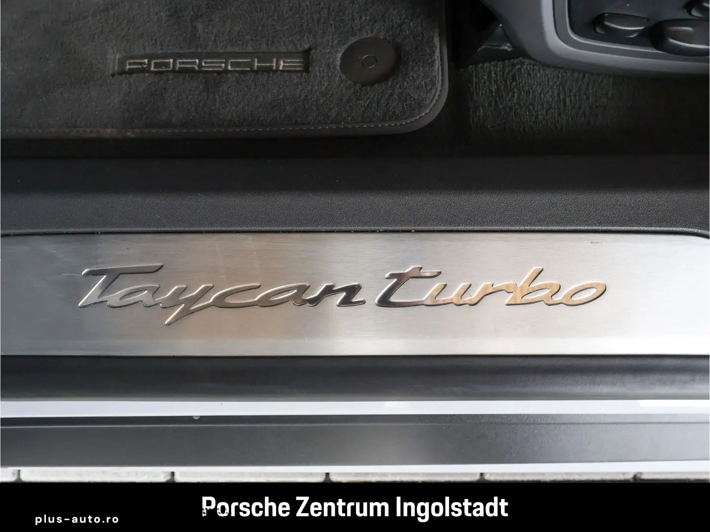 PORSCHE Taycan Turbo Sport Turismo SpoartChrono 4 1 Sitz