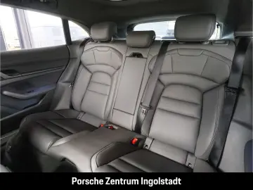 PORSCHE Taycan Turbo Sport Turismo SpoartChrono 4 1 Sitz