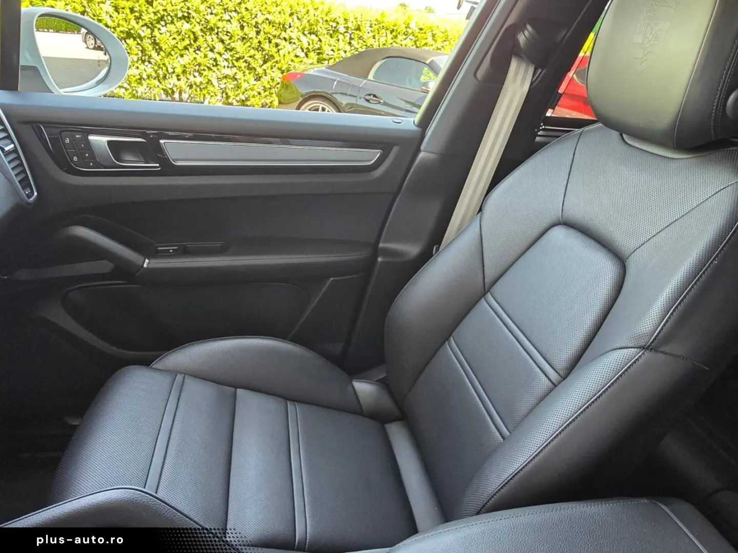 PORSCHE Cayenne Coupe E-Hybrid Platinum Edition