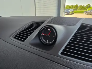 PORSCHE Cayenne Coupe E-Hybrid Platinum Edition