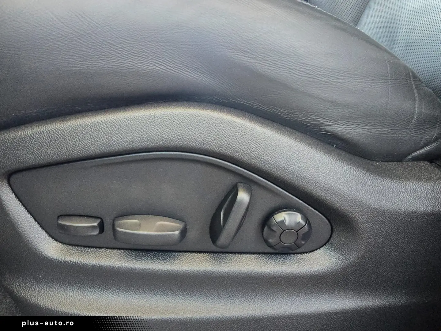 PORSCHE Cayenne Coupe E-Hybrid Platinum Edition