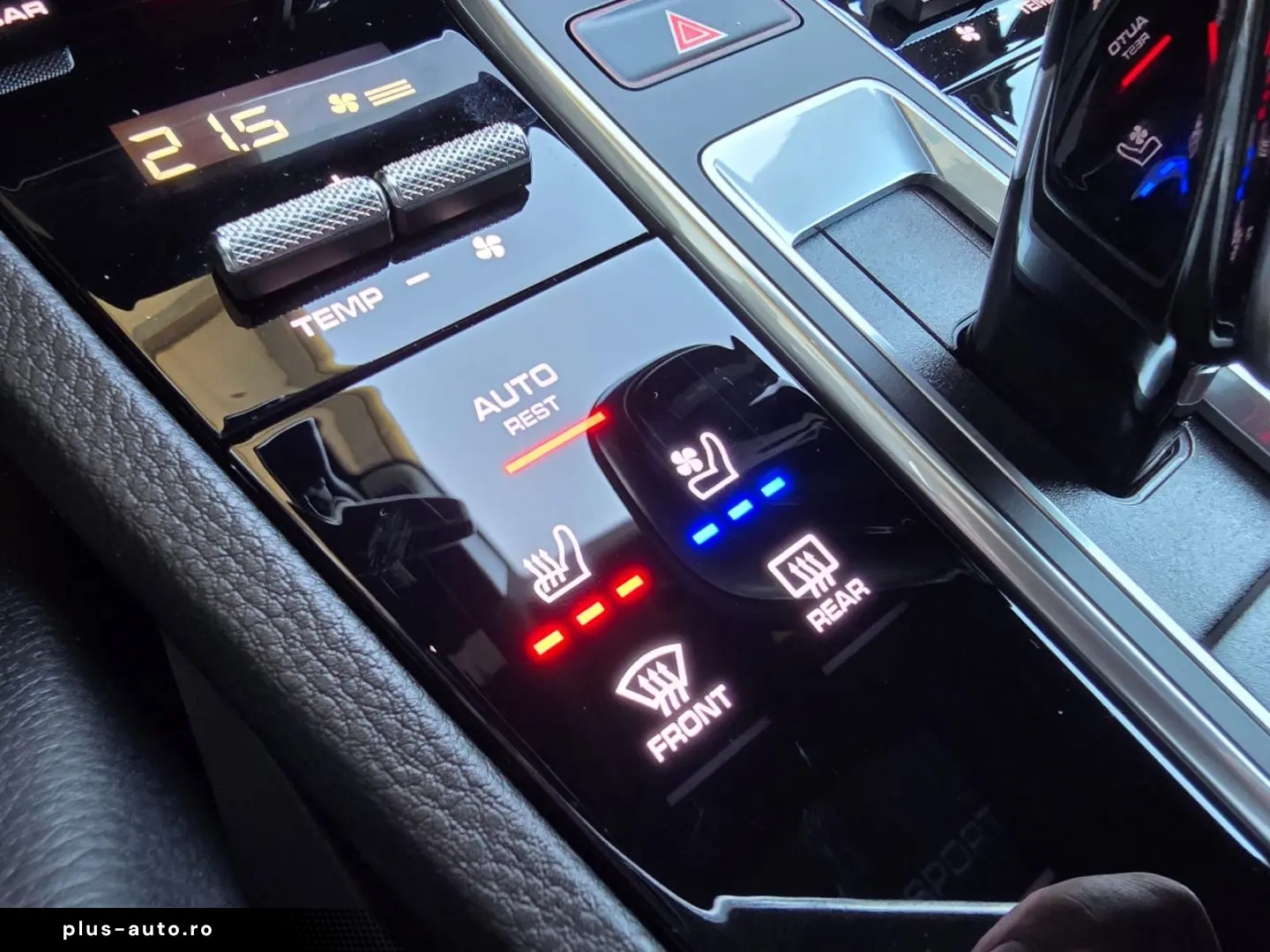 PORSCHE Cayenne Coupe E-Hybrid Platinum Edition