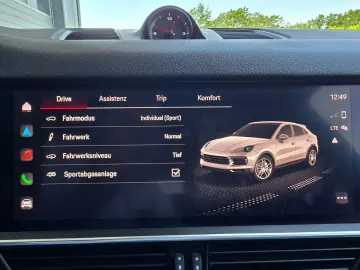 PORSCHE Cayenne Coupe E-Hybrid Platinum Edition