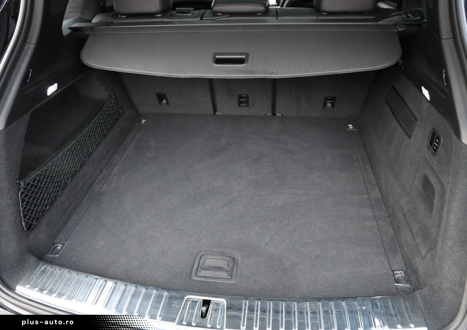 PORSCHE Cayenne Turbo Pano SoftClose Nachtsicht Carbon