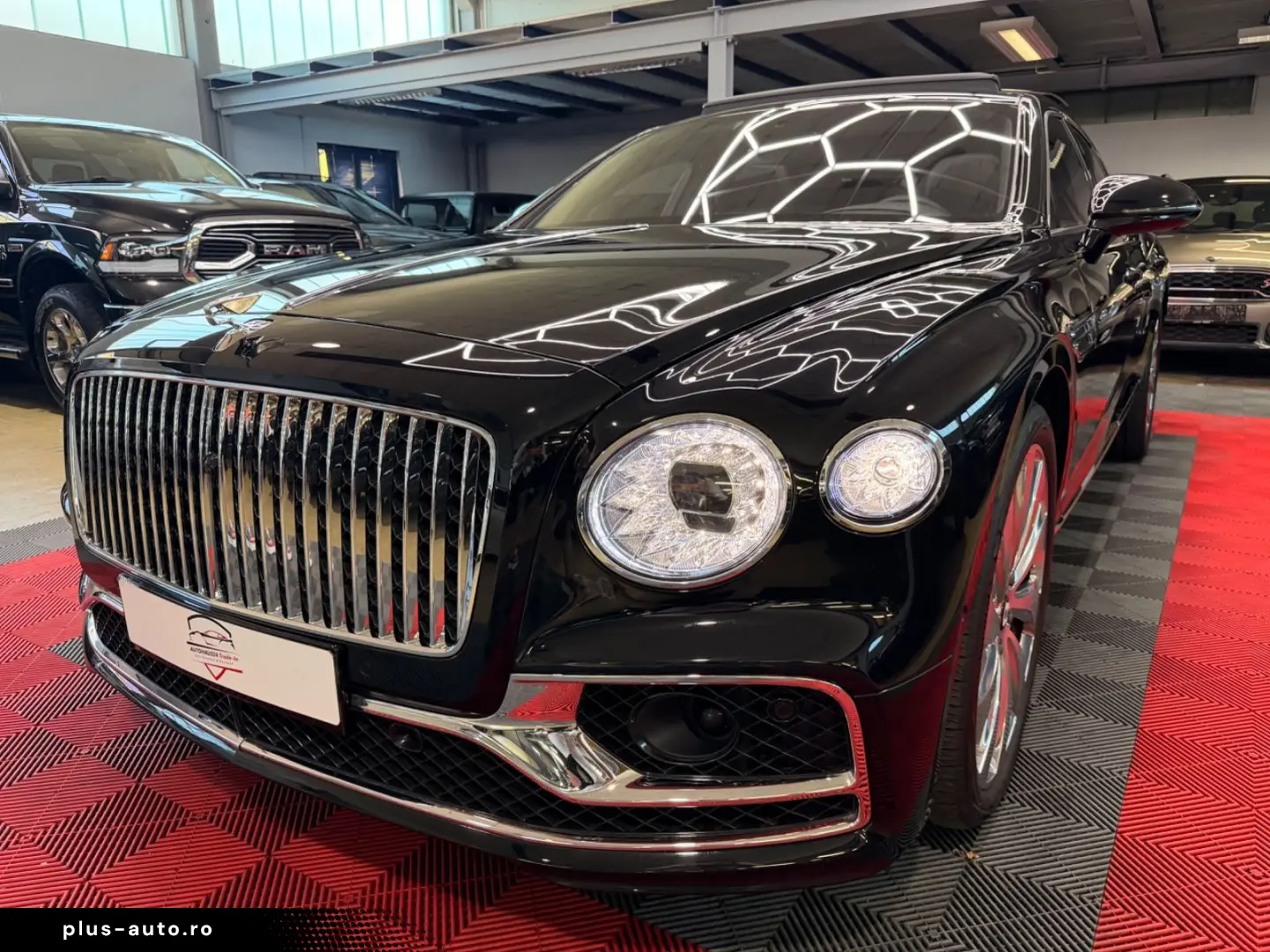 BENTLEY Flying Spur 6.0 W12 Mulliner First Edition Pano