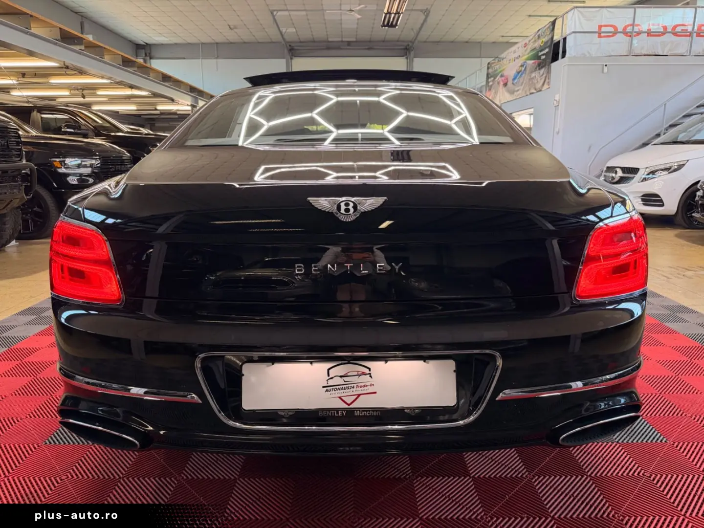 BENTLEY Flying Spur 6.0 W12 Mulliner First Edition Pano
