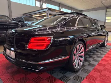 BENTLEY Flying Spur 6.0 W12 Mulliner First Edition Pano