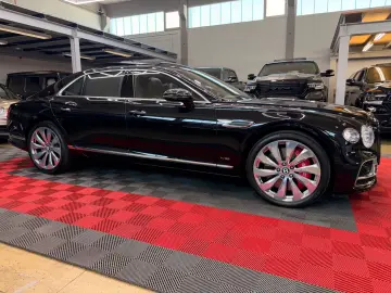BENTLEY Flying Spur 6.0 W12 Mulliner First Edition Pano