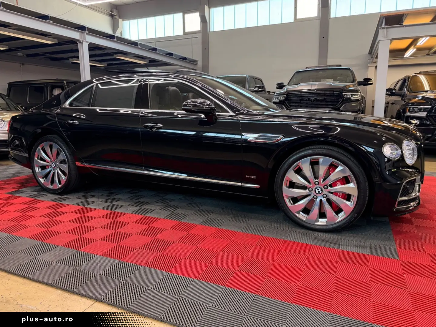 BENTLEY Flying Spur 6.0 W12 Mulliner First Edition Pano