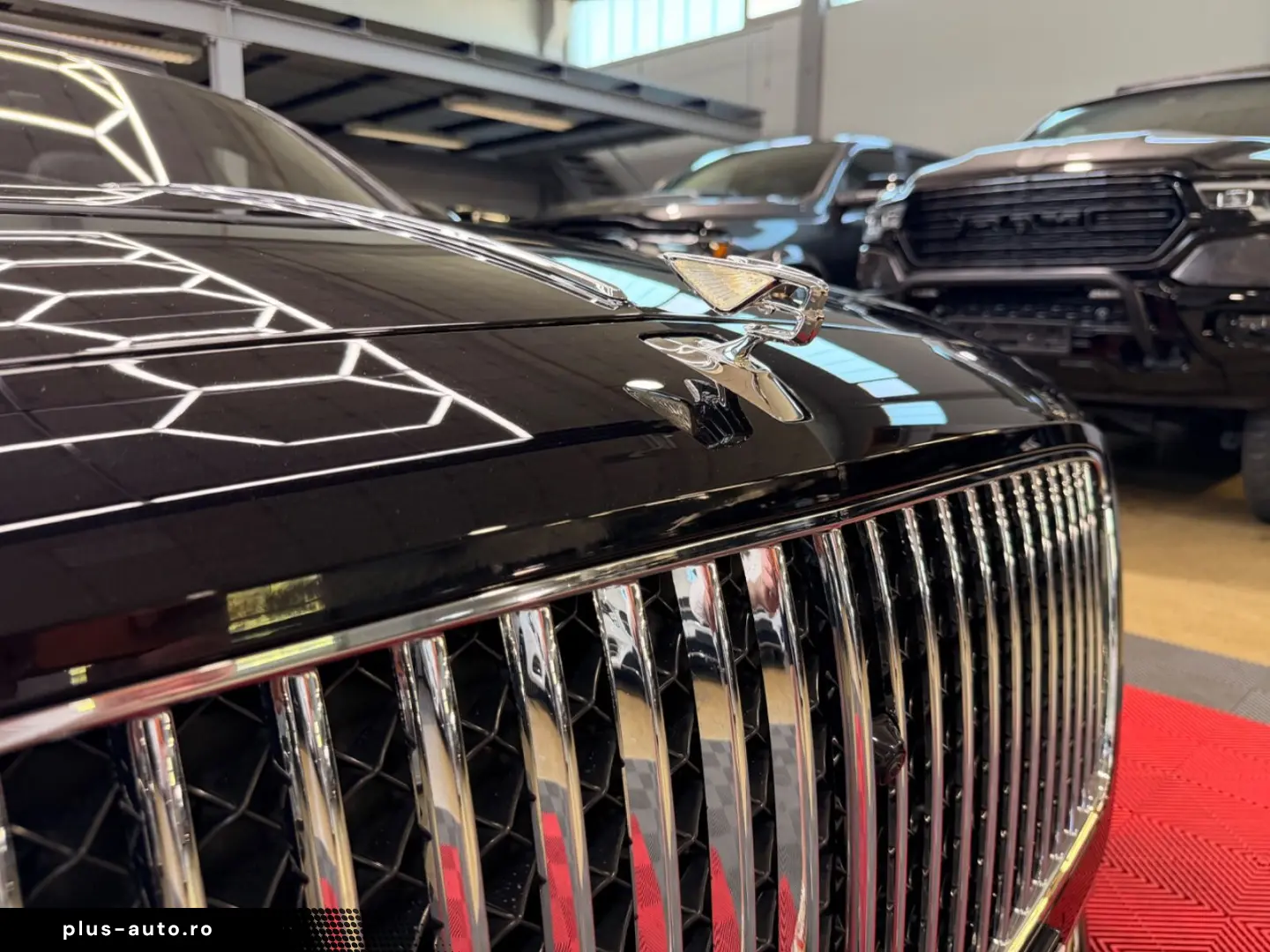 BENTLEY Flying Spur 6.0 W12 Mulliner First Edition Pano