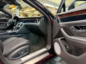 BENTLEY Flying Spur 6.0 W12 Mulliner First Edition Pano