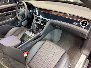 BENTLEY Flying Spur 6.0 W12 Mulliner First Edition Pano