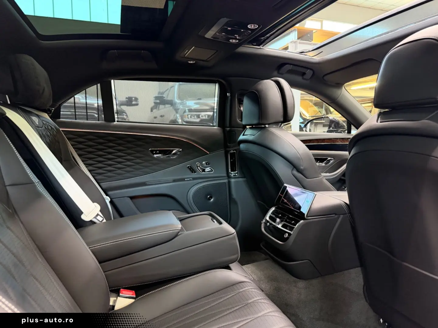 BENTLEY Flying Spur 6.0 W12 Mulliner First Edition Pano