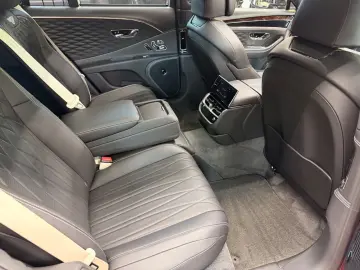 BENTLEY Flying Spur 6.0 W12 Mulliner First Edition Pano