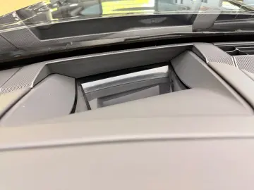 BENTLEY Flying Spur 6.0 W12 Mulliner First Edition Pano