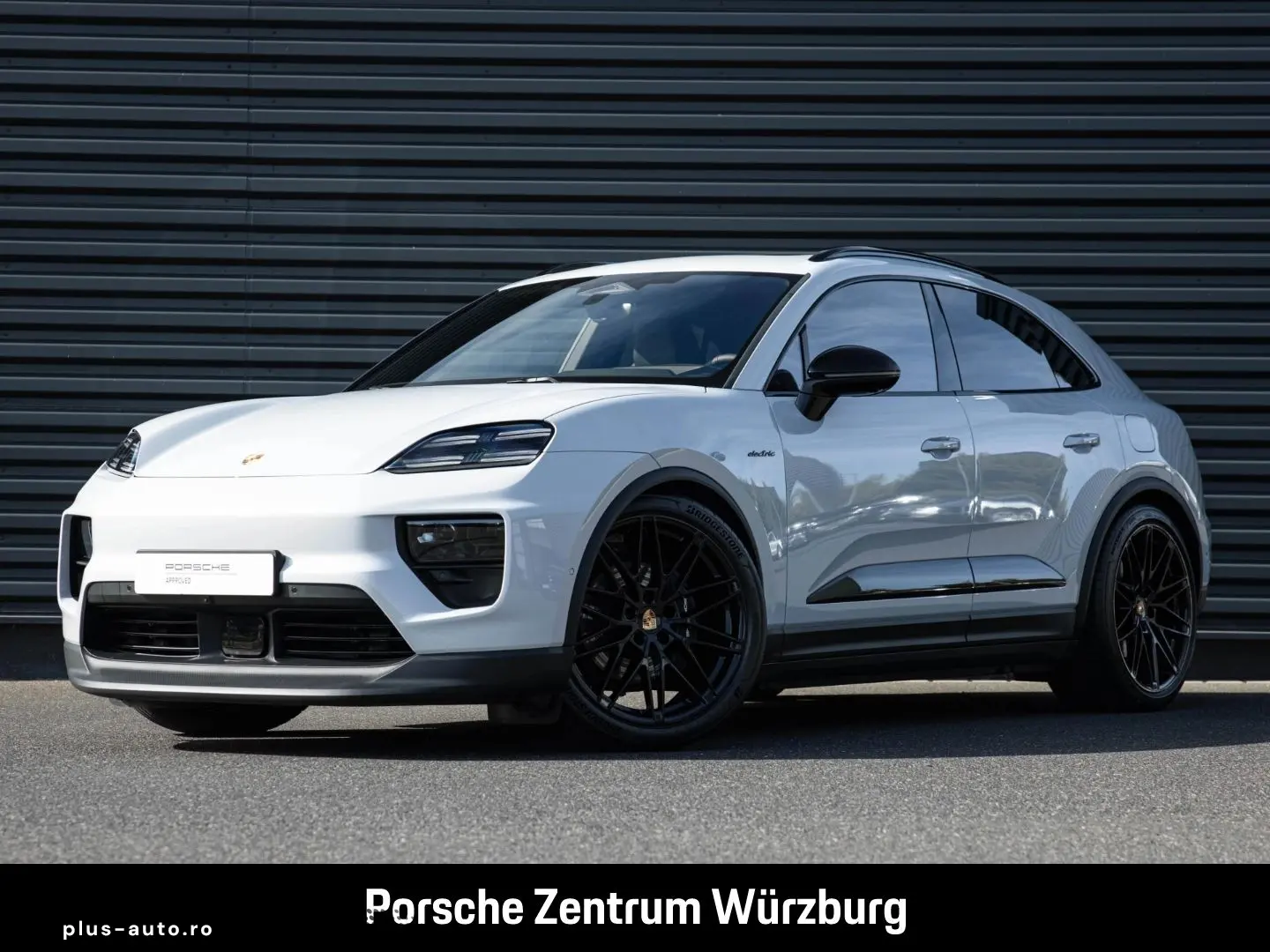 PORSCHE Macan 4 LED-Matrix Surround-View InnoDrive