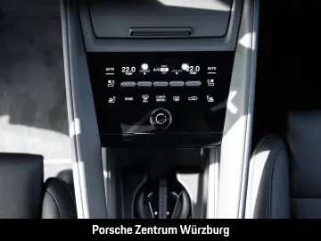 PORSCHE Macan 4 LED-Matrix Surround-View InnoDrive