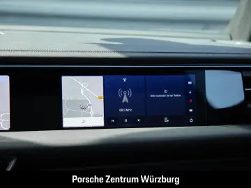PORSCHE Macan 4 LED-Matrix Surround-View InnoDrive