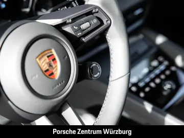 PORSCHE Macan 4 LED-Matrix Surround-View InnoDrive