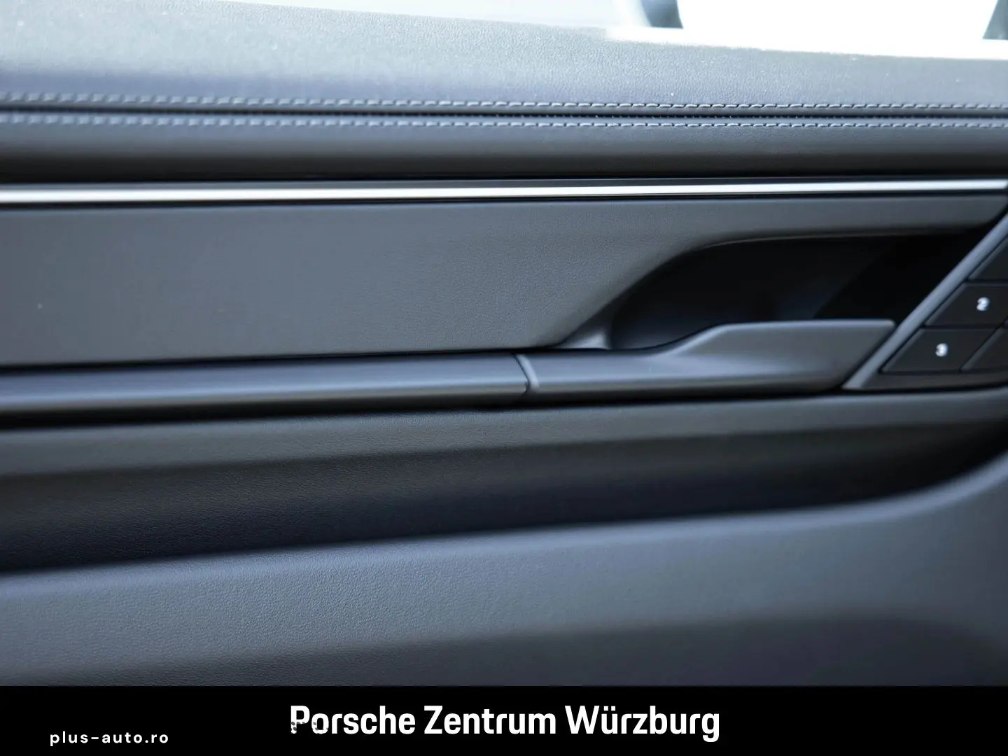 PORSCHE Macan 4 LED-Matrix Surround-View InnoDrive