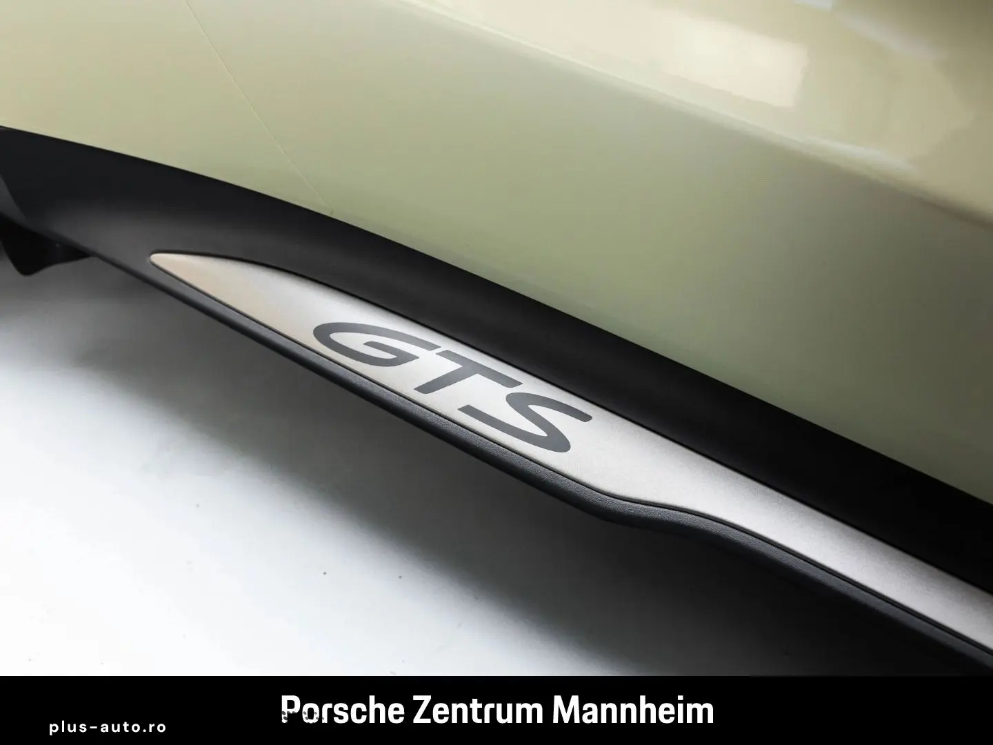 PORSCHE Taycan GTS Hockenheimring Edition InnoDrive 22KW