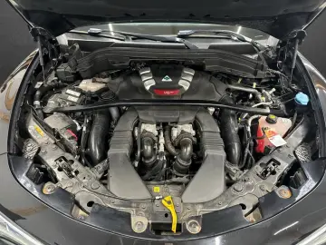 ALFA ROMEO Stelvio 2.9 V6 Bi-turbo Quadrifoglio Q4