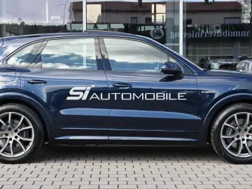PORSCHE Cayenne E-Hybrid SPORT DESIGN  PDCC