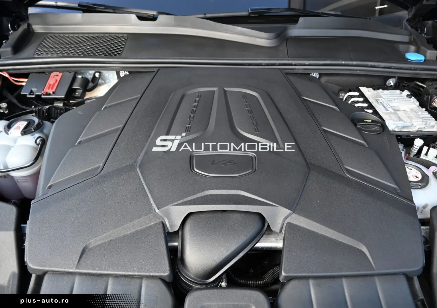 PORSCHE Cayenne E-Hybrid SPORT DESIGN  PDCC