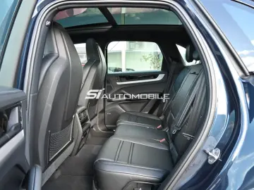 PORSCHE Cayenne E-Hybrid SPORT DESIGN  PDCC