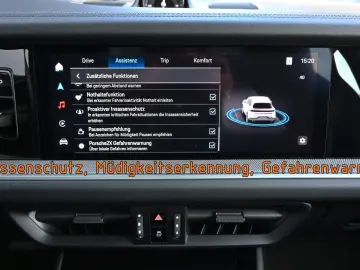 PORSCHE Cayenne E-Hybrid SPORT DESIGN  PDCC