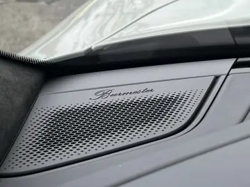 PORSCHE Taycan Turbo S   Burmester