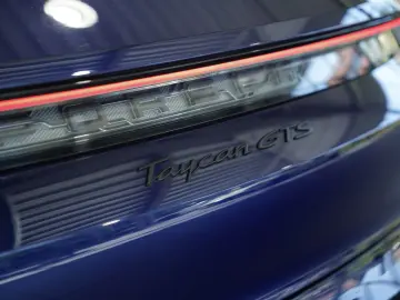 PORSCHE Taycan GTS  21  Pano  Sitzbelüftung
