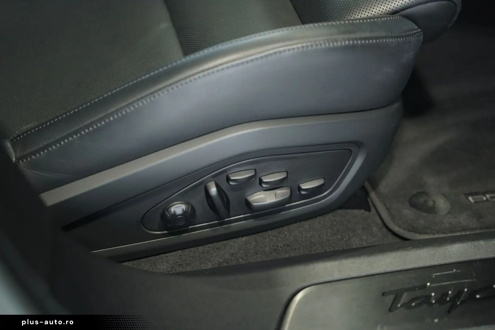 PORSCHE Taycan GTS  21  Pano  Sitzbelüftung